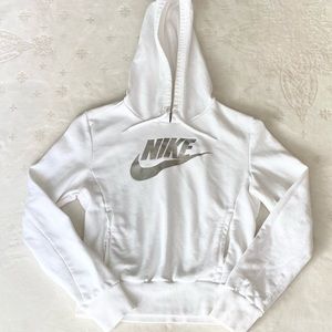 Nike Pullover Sweater